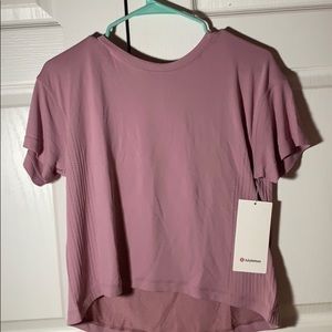 Lululemon top